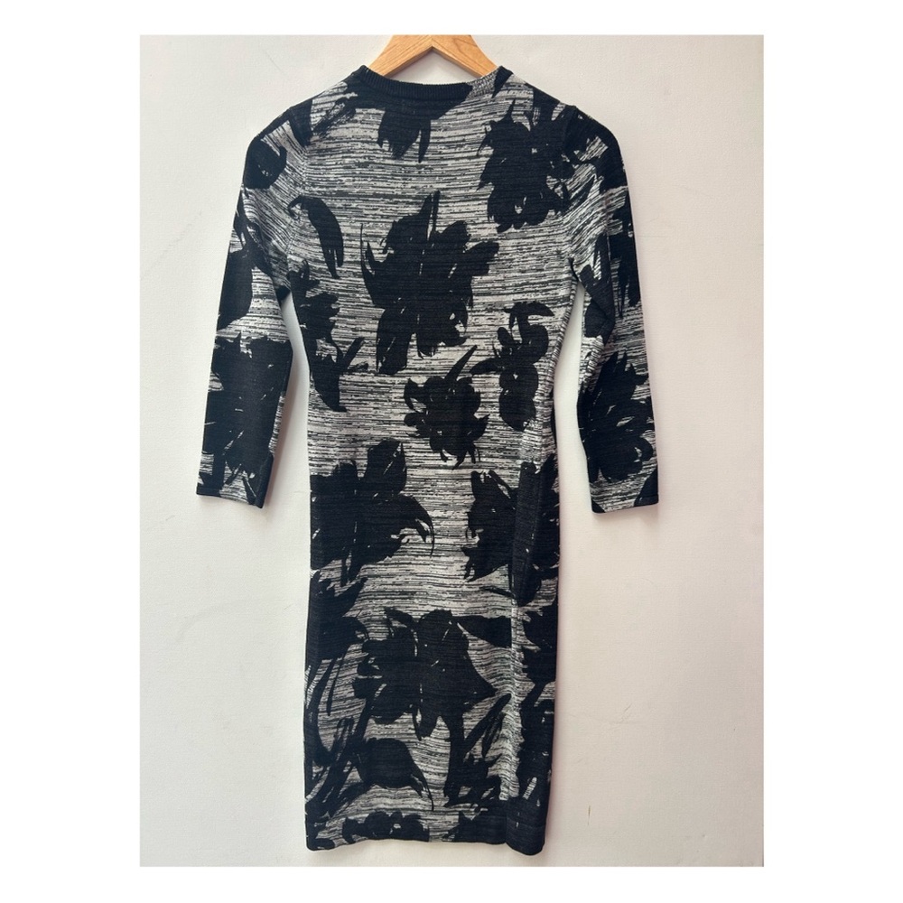 Karen Millen Sheath Dress - Picture 4 of 5
